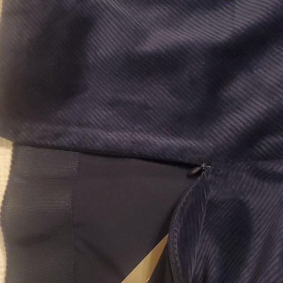 J. Crew Dresses & Skirts - 💙J.Crew Velvet Skirt